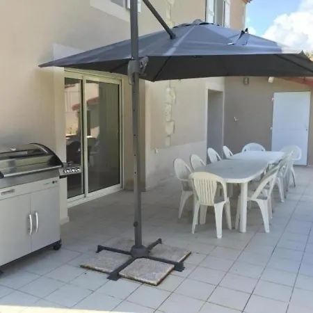 Gondrin, 6 Pieces, 10 Personnes - Fr-1-483-115 Gondrin